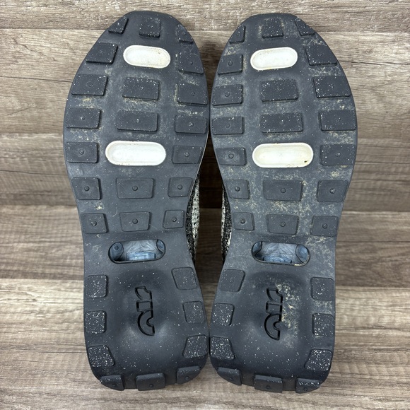 Nike Air Max Flyknit Racer Gray Black Womens US Size 8 FD2285-200 Running Shoes - Picture 9 of 10